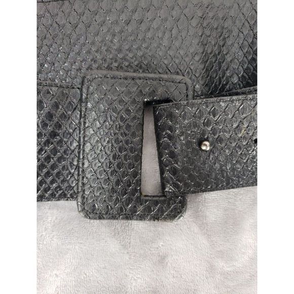 Vintage 80s Style Wide Black Waist  Hook Loop Belt - Picture 16 of 16